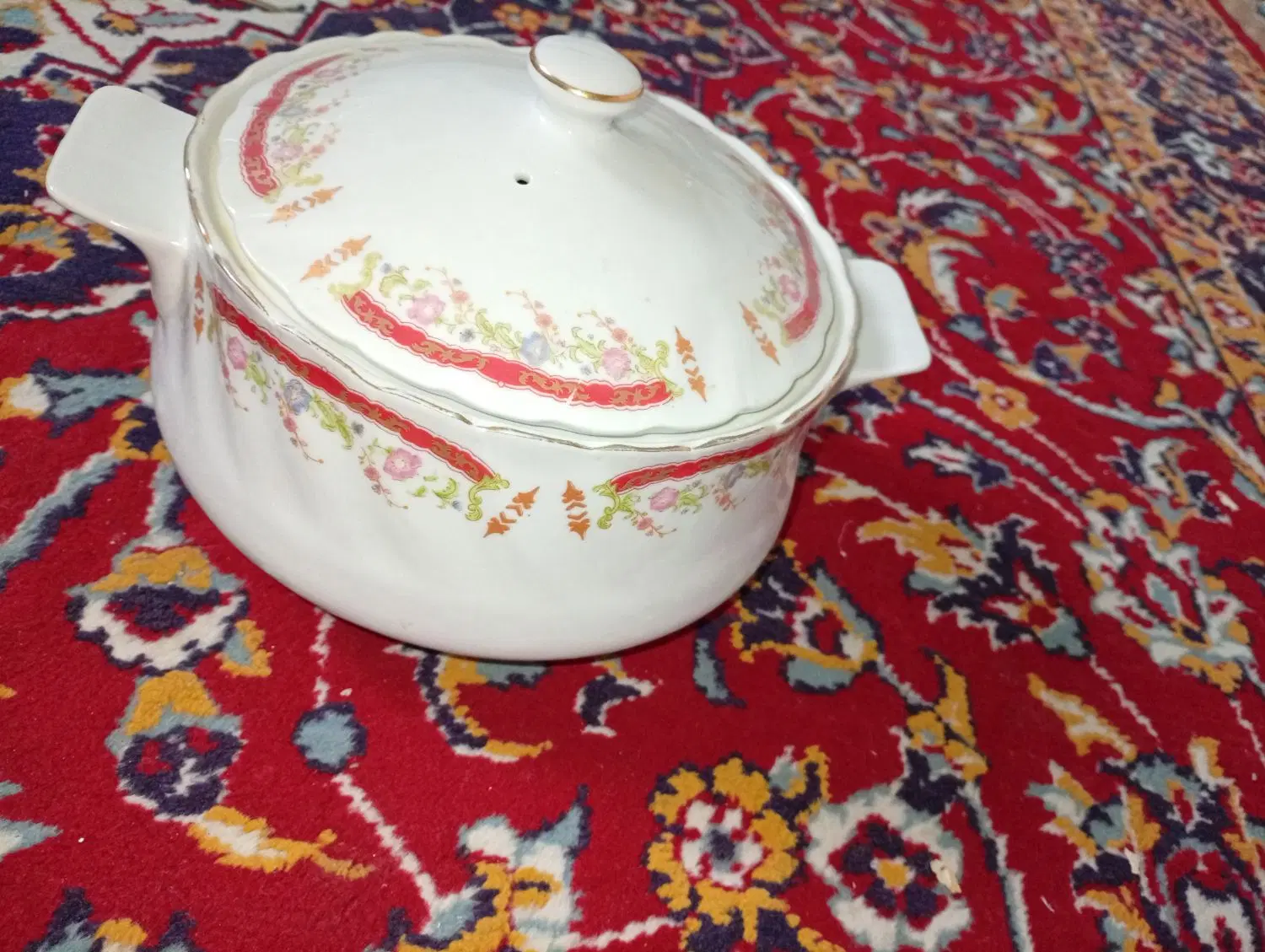 سوپ خوری|ظروف سرو و پذیرایی|زنجان, |دیوار
