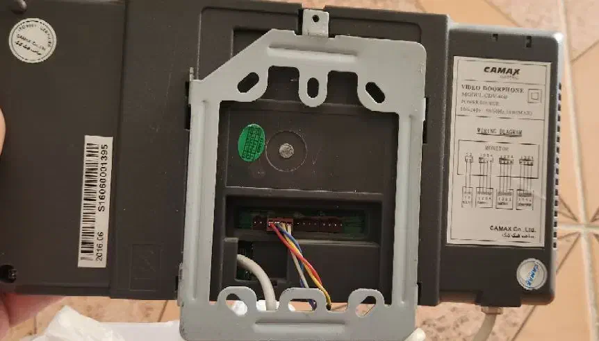 مانیتور و پنل آیفون تصویری|صوتی و تصویری|اصفهان, کوی امیریه|دیوار