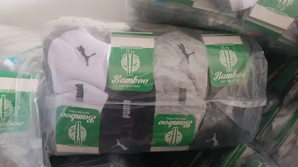 جوراب  ۲۰ هزار تومان|کیف، کفش، کمربند|کازرون, |دیوار