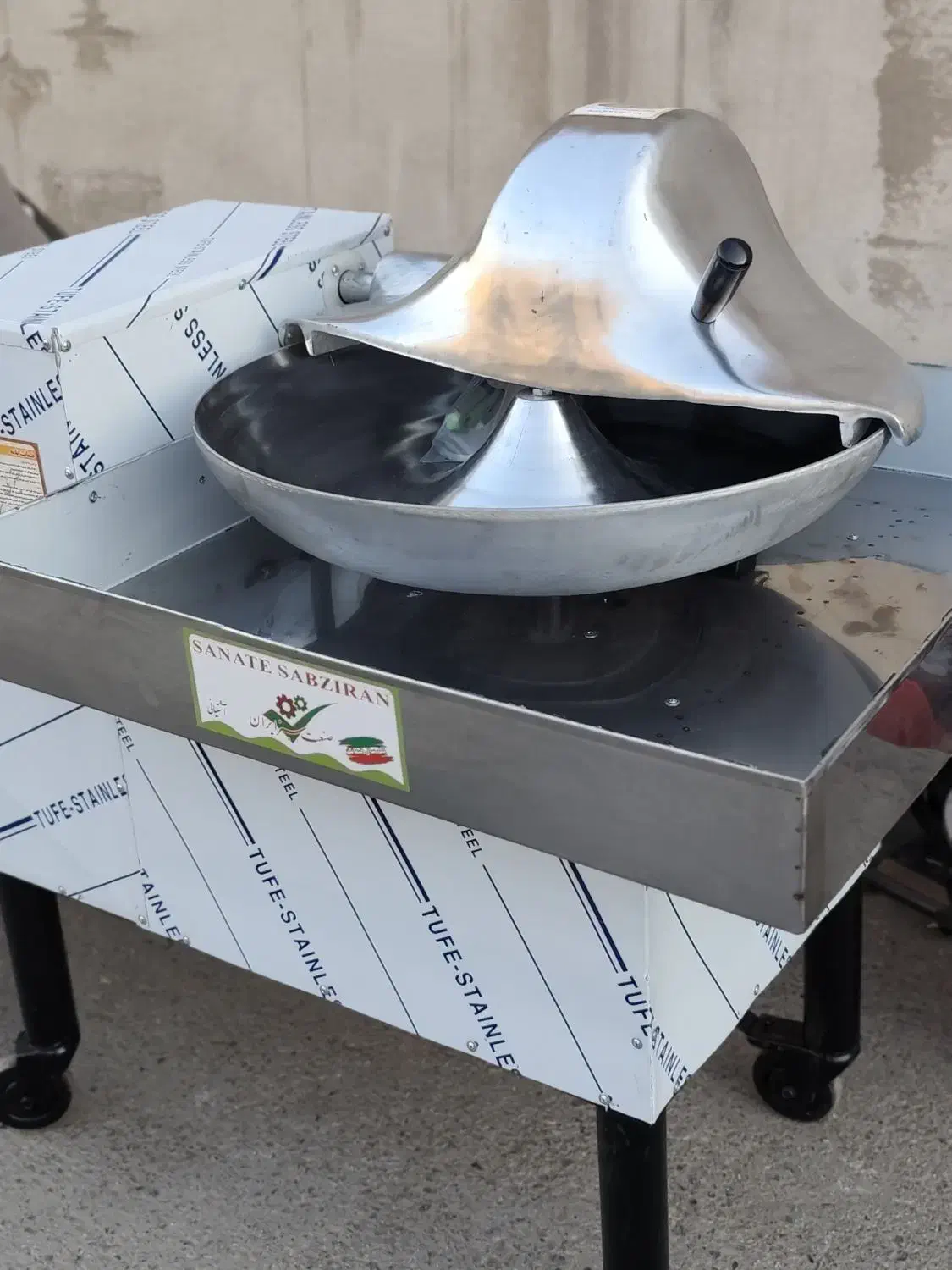 دستگاه سبزی خردکن دهنه 60 صنعتی خرد خورد کن|خردکن، آسیاب، غذاساز|تهران, علی‌آباد|دیوار