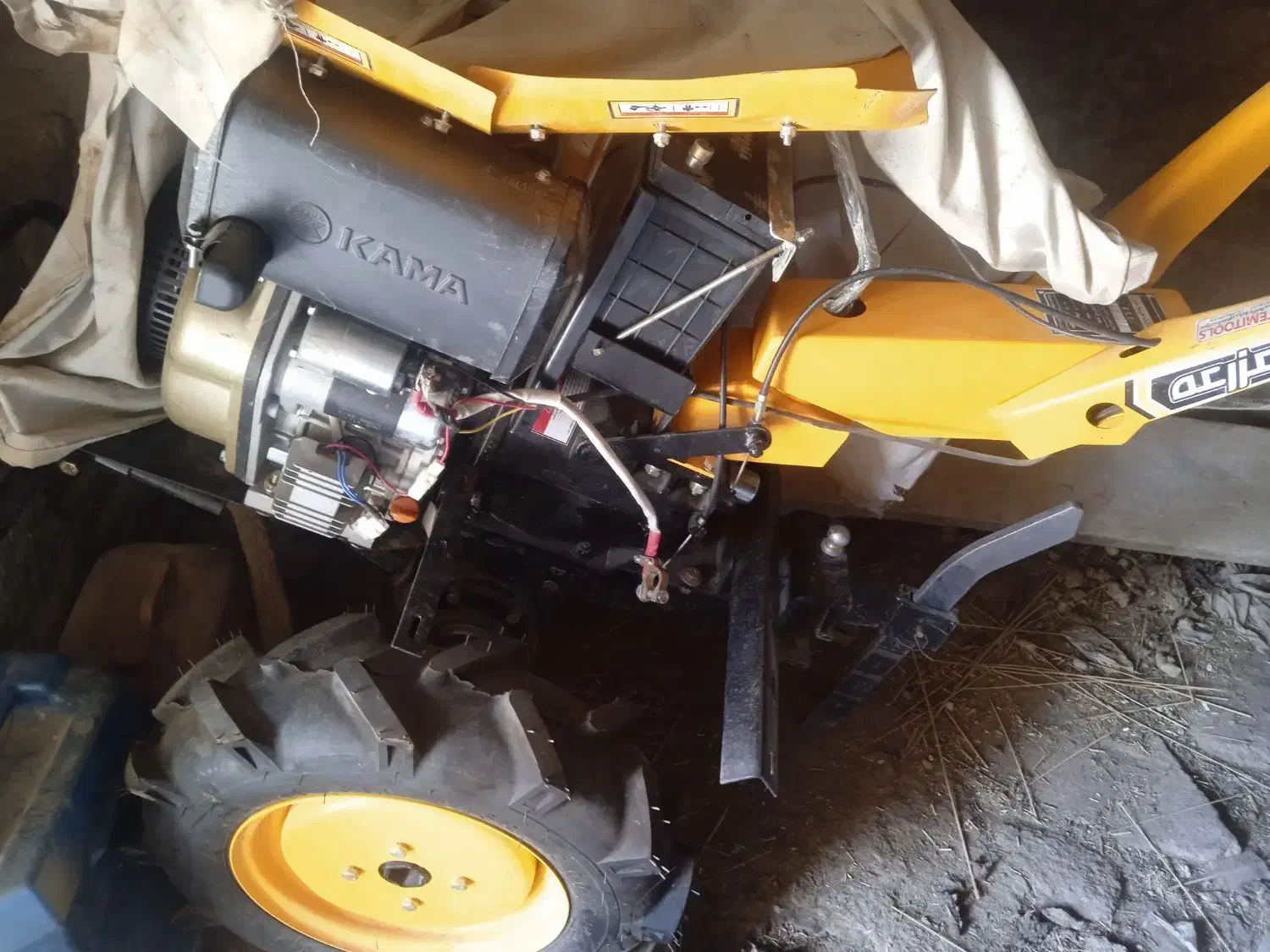 تیلر کاما ده اسب تقویت شده شاسی وکریبکس|ماشین‌آلات صنعتی|شهرکرد, |دیوار