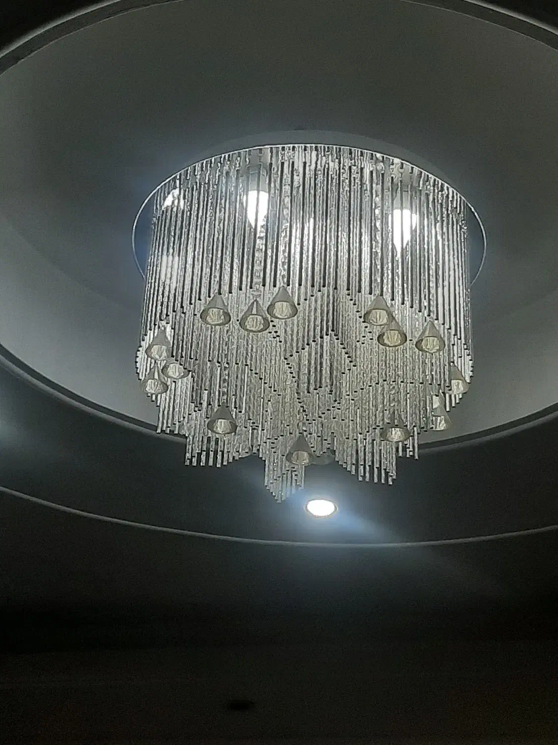 لوستر در حد نو|لوستر و چراغ آویز|مشکیندشت, |دیوار