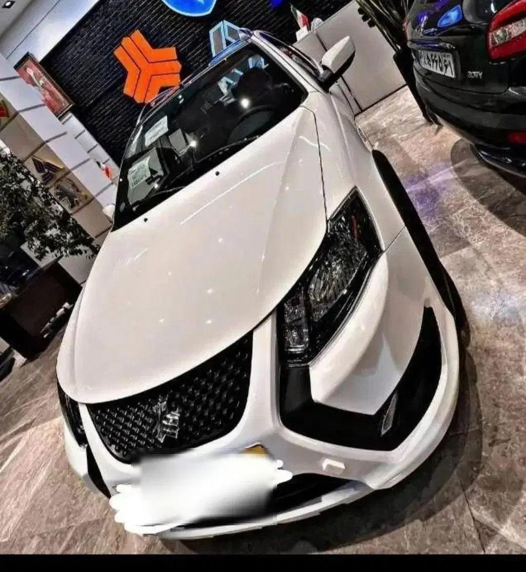 کوییک ار سفید مشکی 1404 استاندارد 85گانه|خودرو سواری و وانت|شیراز, بالا کفت|دیوار