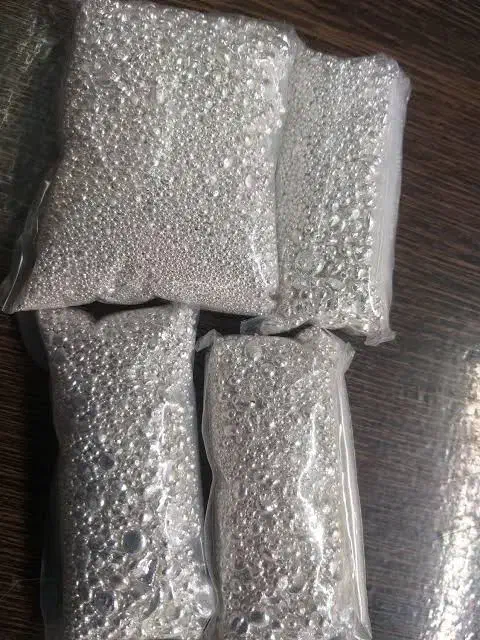 ۱۰۰۰ گرم نقره ساچمه ایرانی|بدلیجات|مشهد, طلاب|دیوار