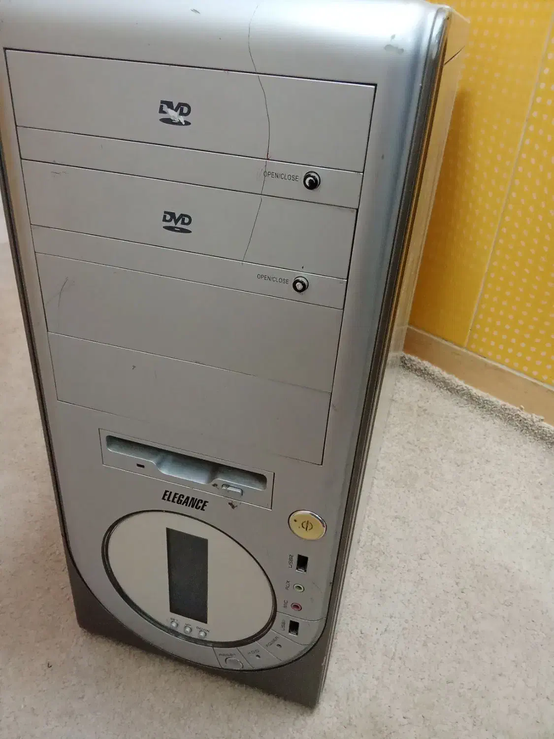 کیس|رایانه رومیزی|گرمسار, |دیوار