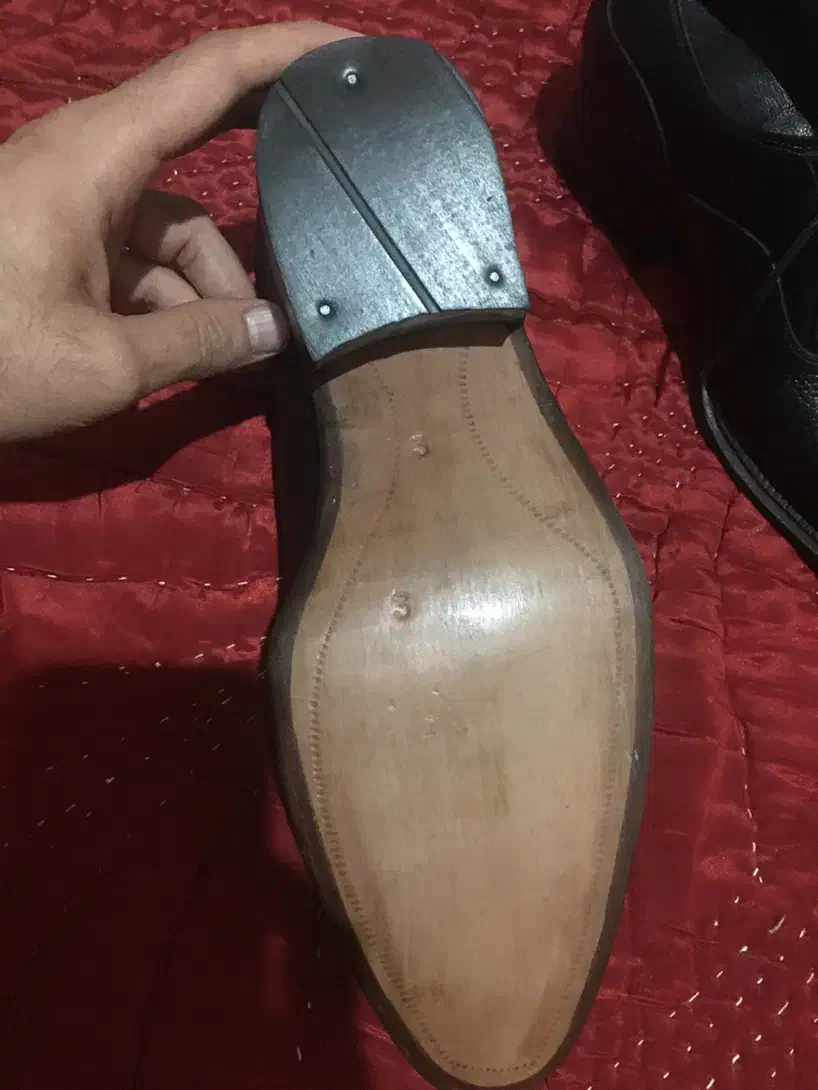 کفش چرم دست دوز نو سایز ۴۳|کیف، کفش، کمربند|شیراز, باهنر|دیوار