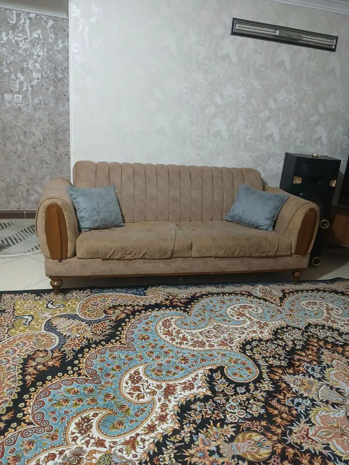 مبل درحدنو|مبلمان خانگی و میز عسلی|آفتاب, |دیوار