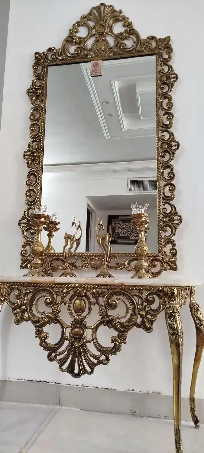 اینه کنسول برنز اصل|بوفه، ویترین، کنسول|خرمآباد, |دیوار