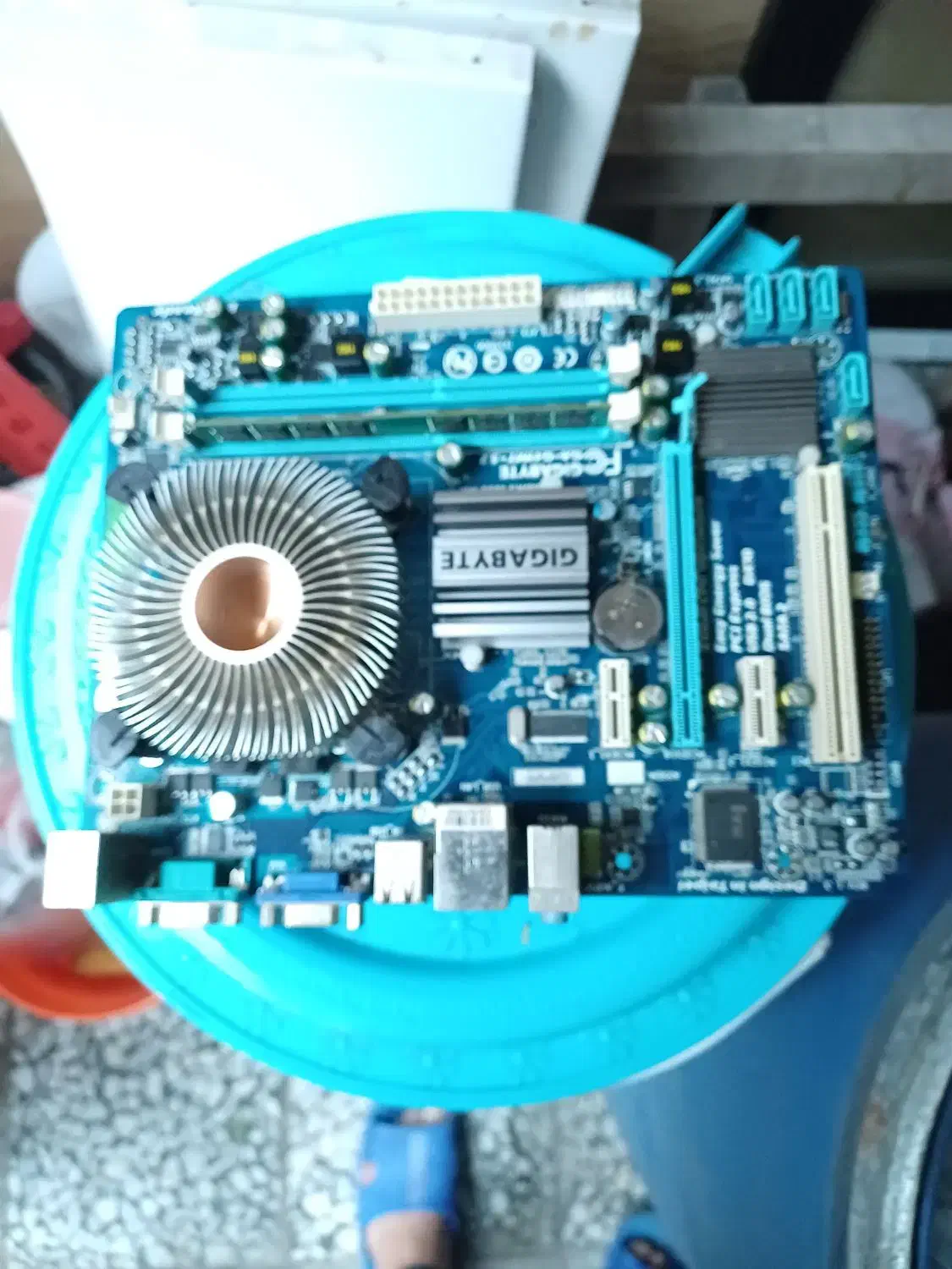 قطعات و لوازم داخل کیس کامپیوتری|قطعات و لوازم جانبی رایانه|رشت, یخسازی|دیوار