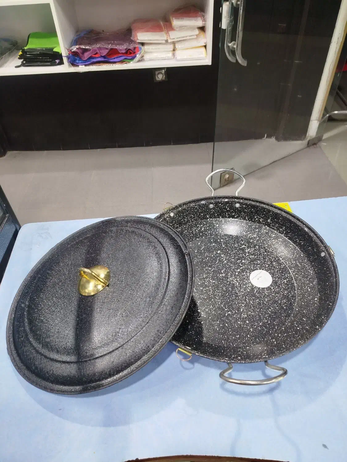 ماهی تابه درب دار|ظروف پخت‌وپز|فولادشهر, A2|دیوار