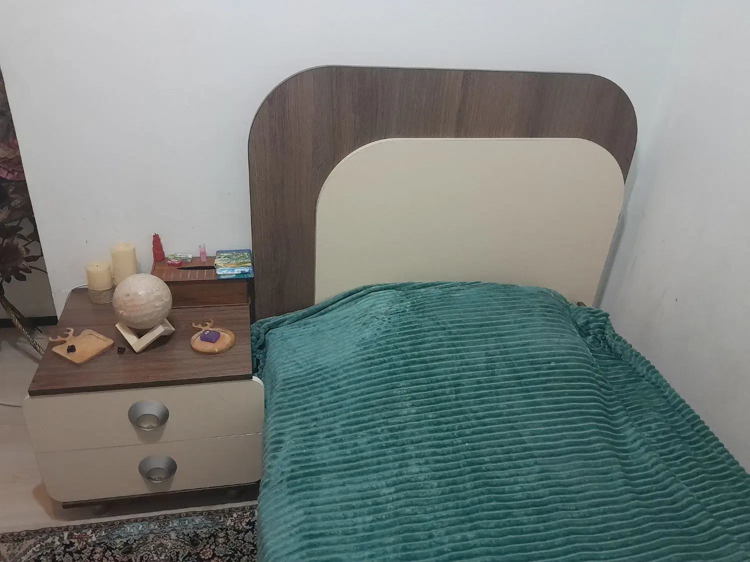 سرویس خواب|تخت و سرویس خواب|اردبیل, |دیوار