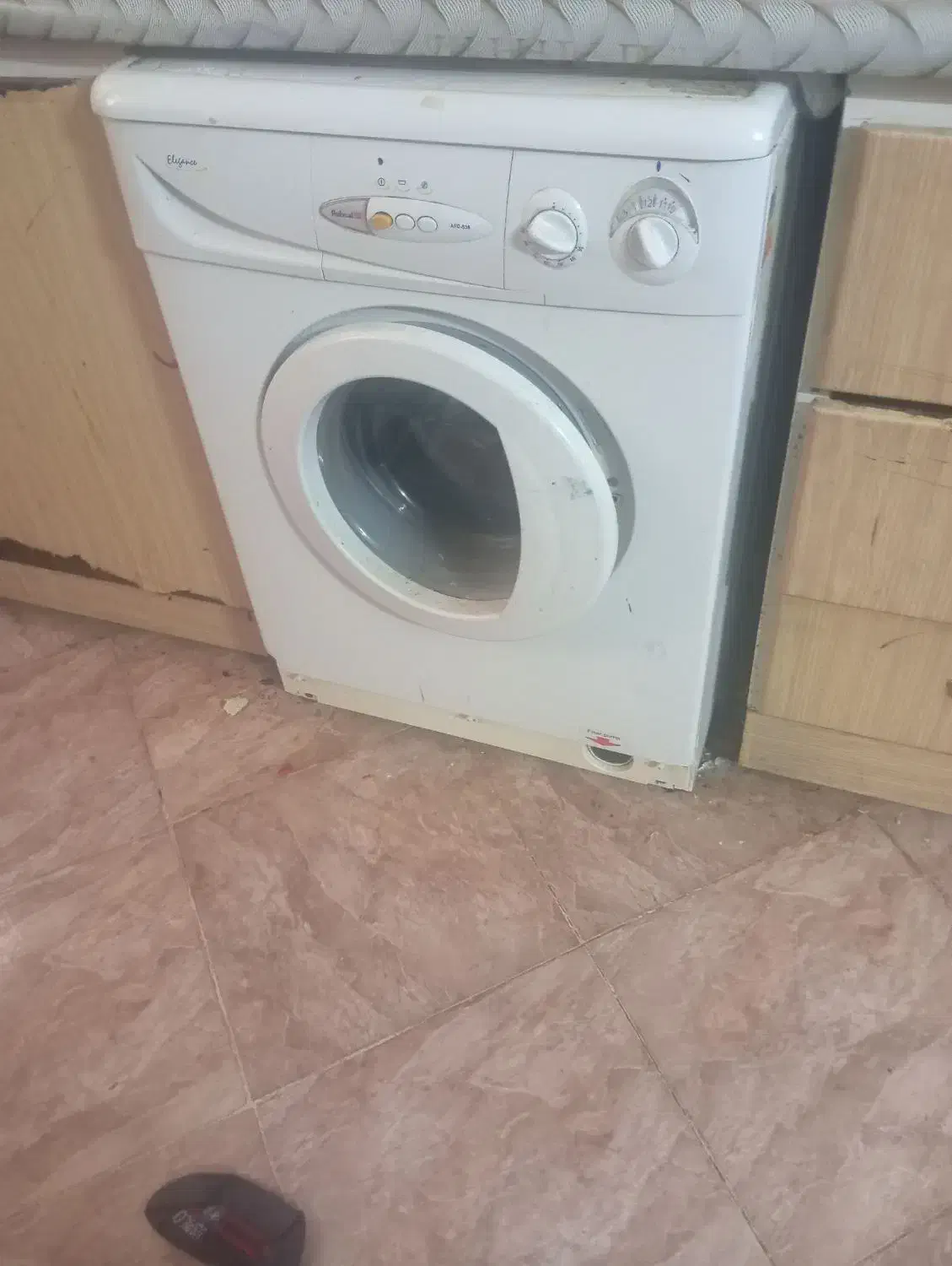 ماشین لباسشویی اتوماتیک|ماشین لباسشویی و خشک‌کن لباس|یزد, |دیوار