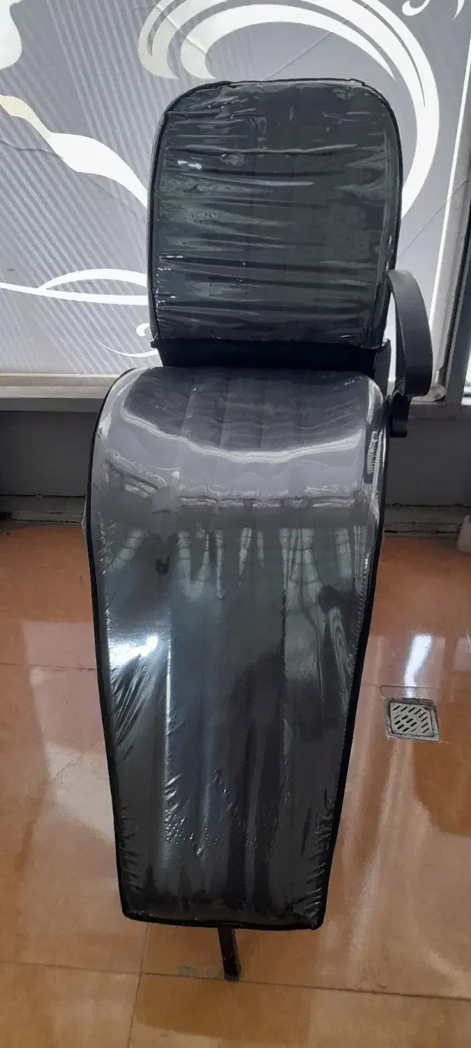 میز اصلاح|آرایشگاه و سالنهای زیبایی|مشگین شهر, |دیوار