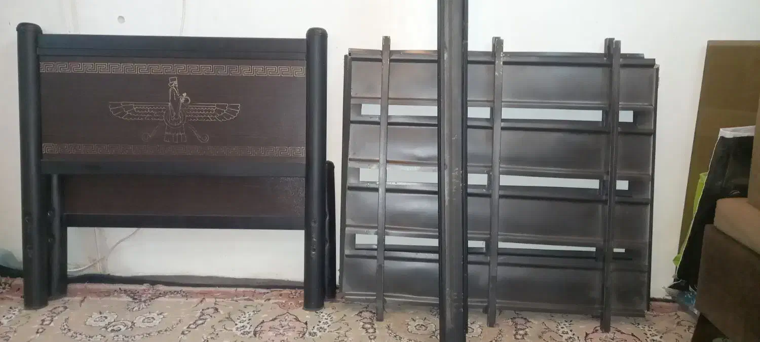 تخت چوبی فلزی|تخت و سرویس خواب|تهران, علم و صنعت|دیوار