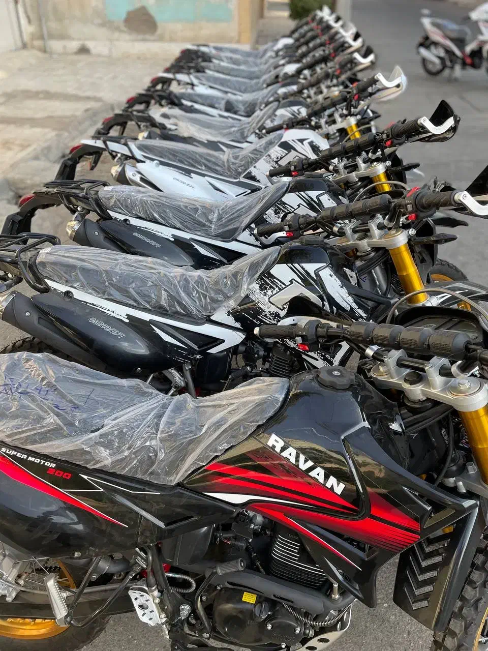 تریل روان ۲۰۰|موتورسیکلت|مشهد, کوثر|دیوار