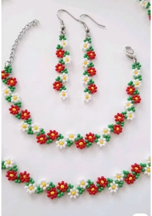 گردنبند|بدلیجات|رشت, آزادگان|دیوار