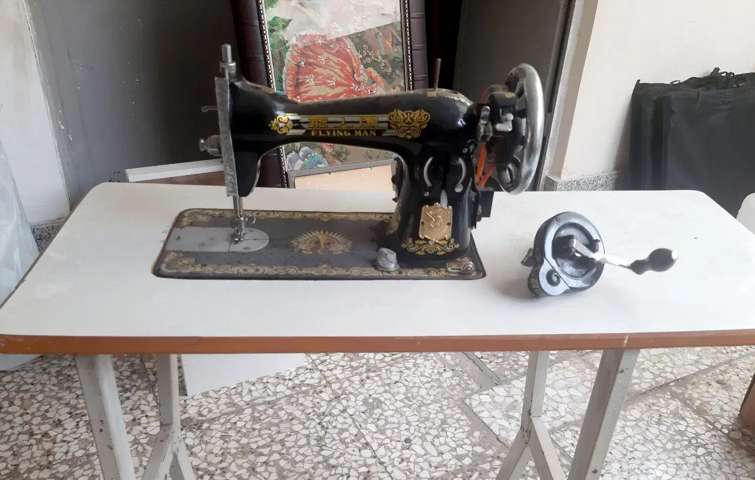 چرخ خیاطی قدیمی|چرخ خیاطی و ریسندگی|قائمشهر, |دیوار