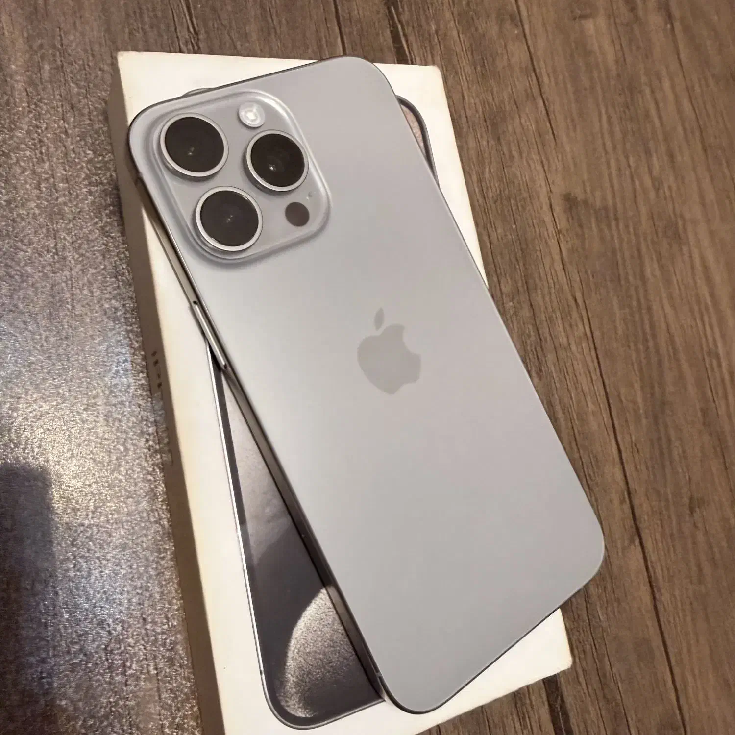 آیفون ۱۵ پرومکس|موبایل|بندر انزلی, معلم|دیوار