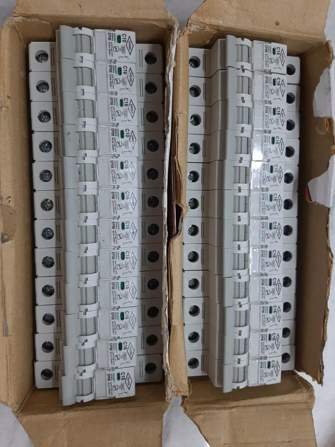 فیوز مینیاتور C16 کاوه|مصالح و تجهیزات ساختمان|شیراز, زرگری|دیوار