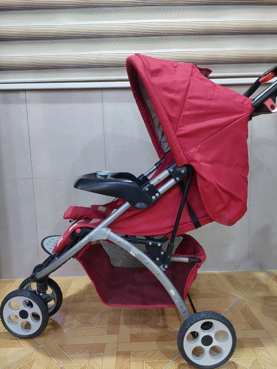 کالسکه تر و تمیز|کالسکه و لوازم جانبی|بندرعباس, |دیوار