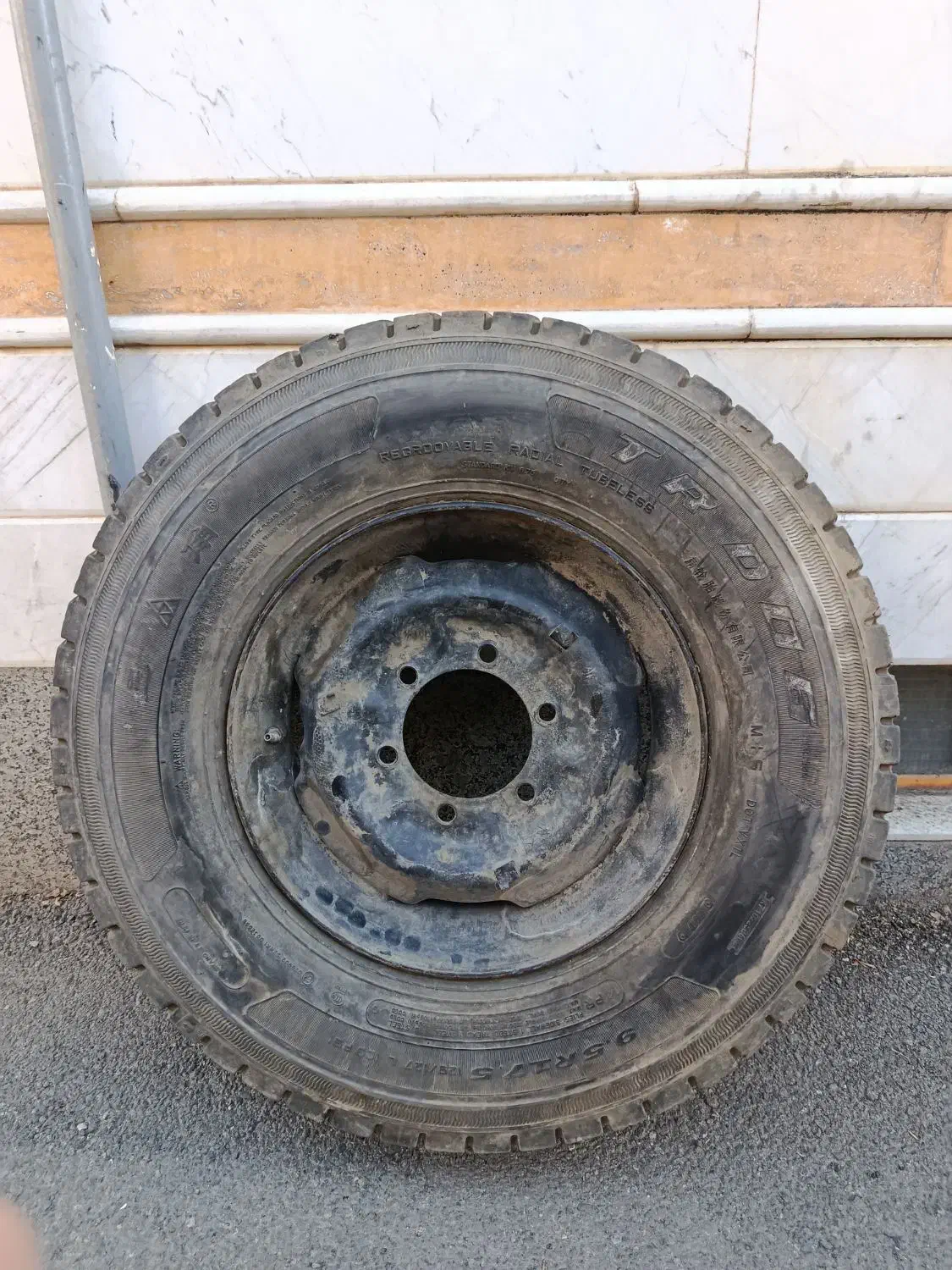 لاستیک چینی با رینک|قطعات یدکی و لوازم جانبی|سلماس, |دیوار