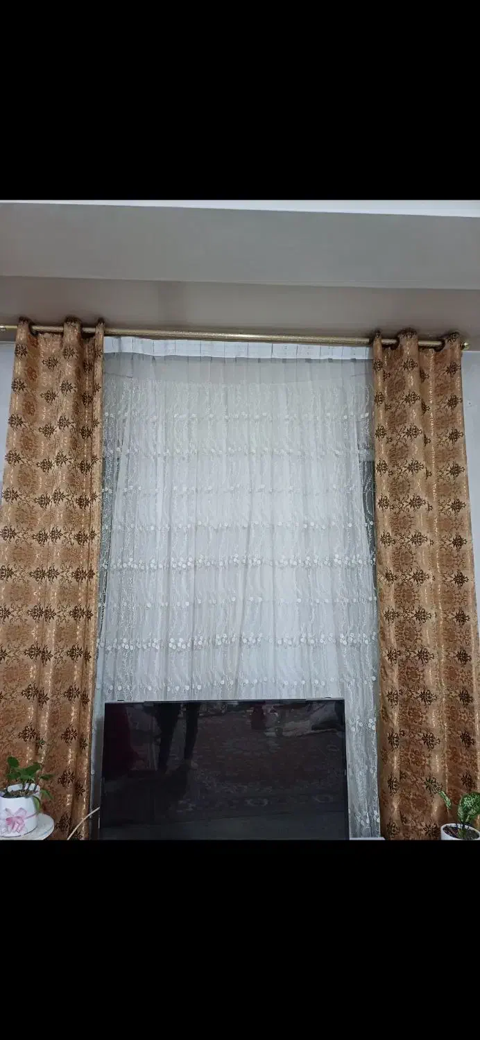 پانچ طلایی رنگ|پرده، رانر، رومیزی|بجنورد, |دیوار