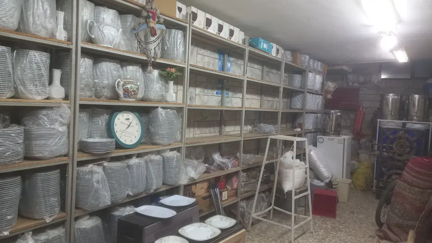 فروش لوازم ظروف کرایه|خدمات پذیرایی، مراسم|اصفهان, دانشگاه اصفهان|دیوار