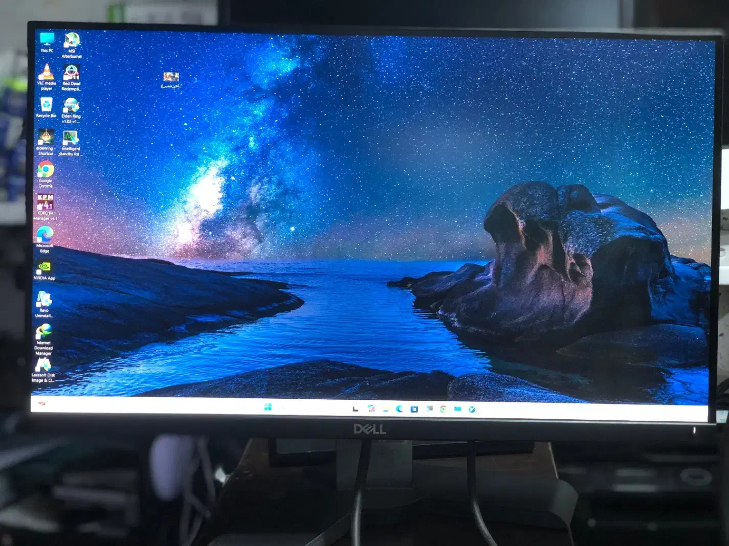 فروش انواع مانیتور کیفیت بالابا بهترین قیمت وکیفیت|قطعات و لوازم جانبی رایانه|اراک, |دیوار