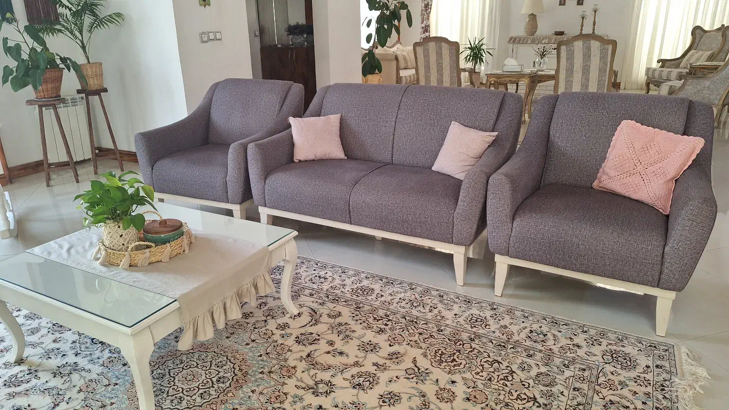 مبل نیم ست و جلومبلی|مبلمان خانگی و میز عسلی|تنکابن, |دیوار