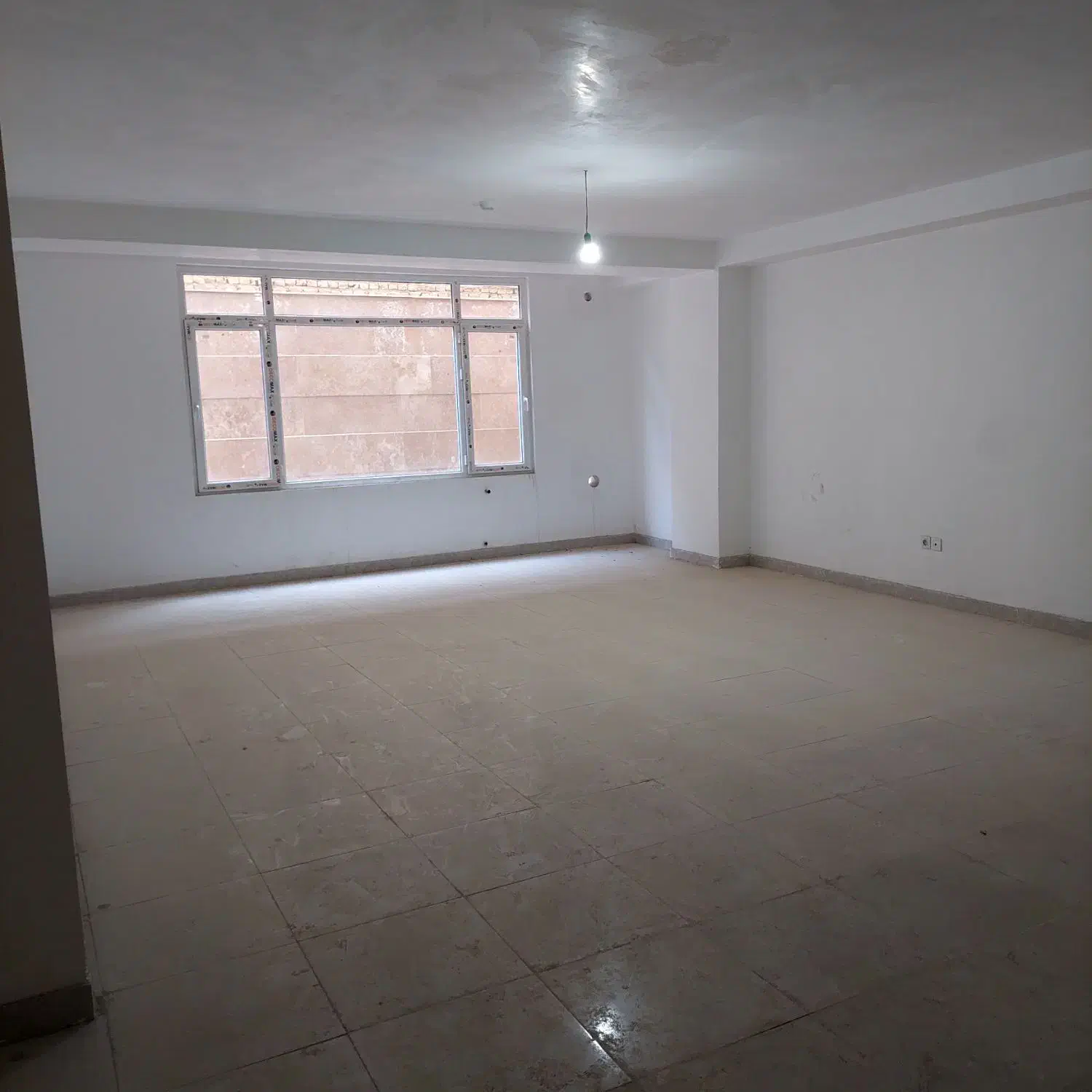 واحد 113متری/ کلید نخورده/ کوی پلیس|فروش آپارتمان|ملایر, |دیوار