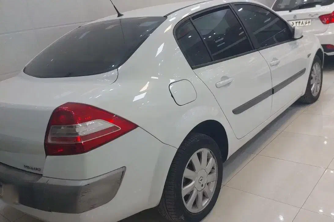 مگان موتور ۲۰۰۰مونتاژ داخل اتومات|خودرو سواری و وانت|یزد, |دیوار