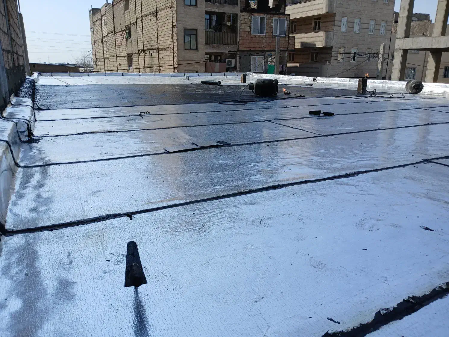 نصب‌ واجرای ایزوگام قیرگونی وآسفالت کاری|خدمات پیشه و مهارت|تهران, آذری|دیوار