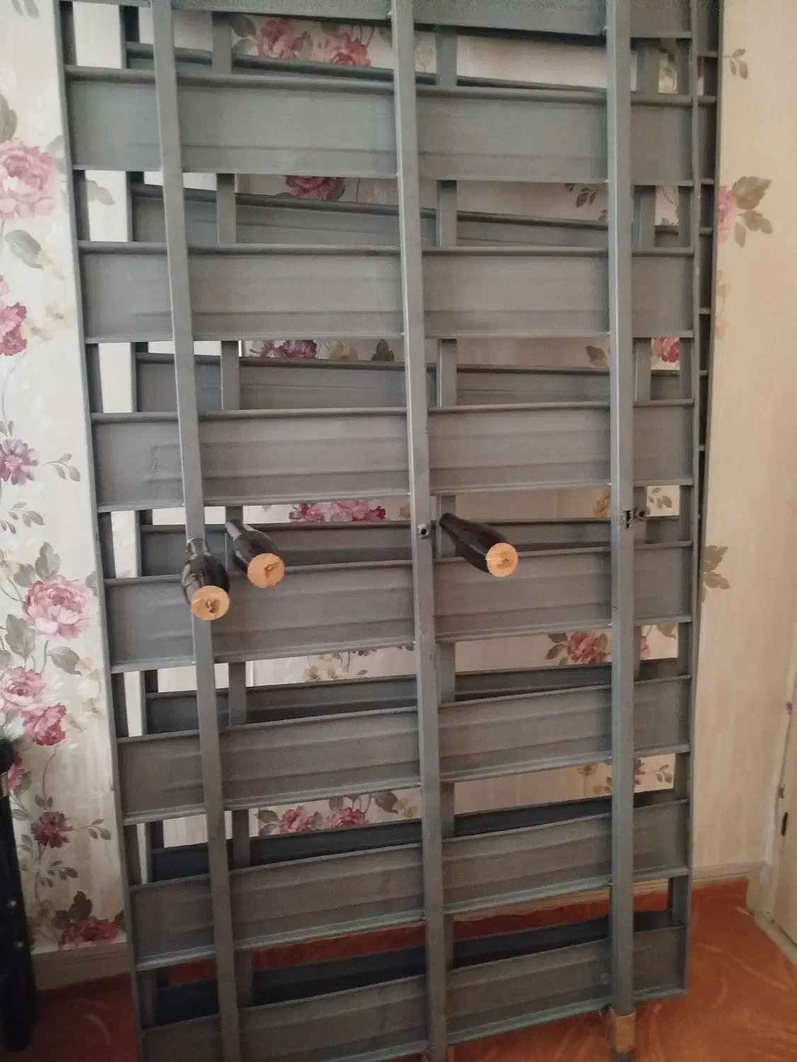 تخت دو نفره فلزی|تخت و سرویس خواب|اراک, |دیوار