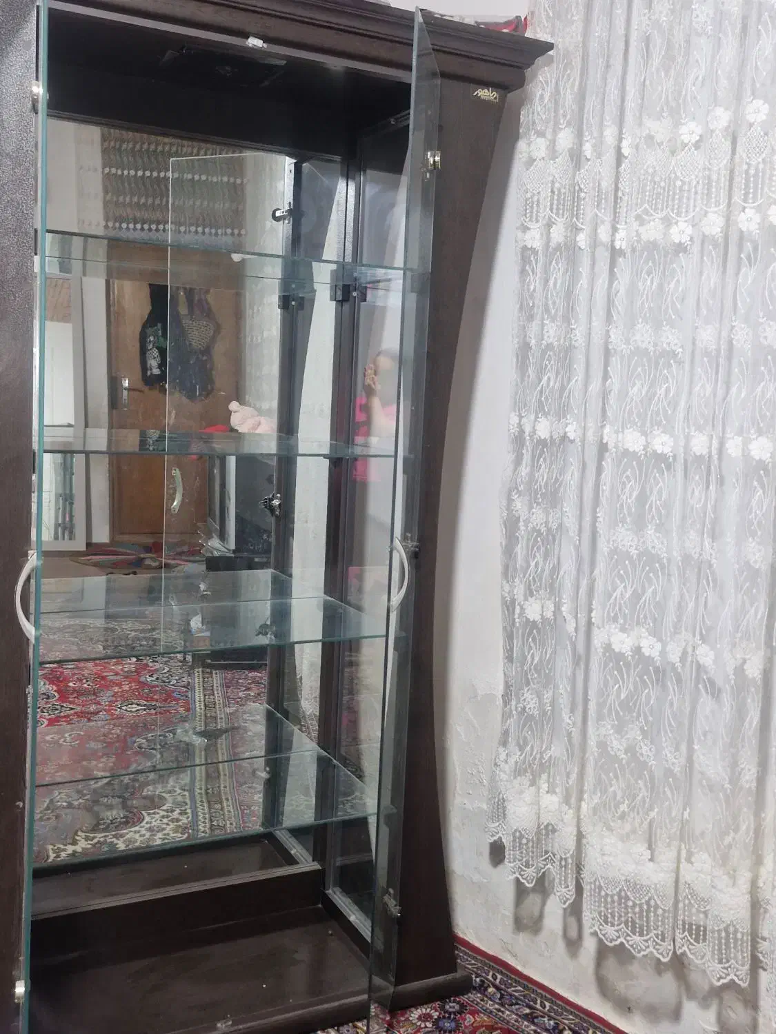 ویترین شیشه ای|بوفه، ویترین، کنسول|کردکوی, |دیوار