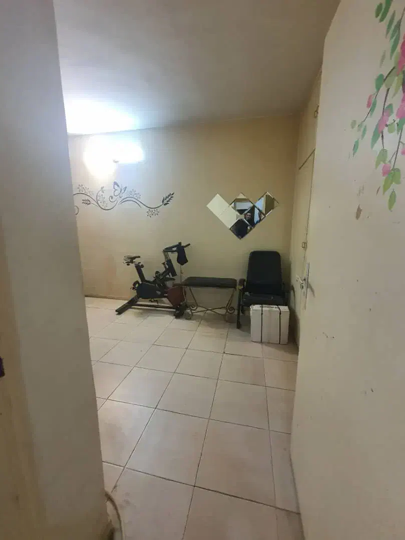 ۸۷ متر/پاستور،آژیده/دربستی/حیاط دار