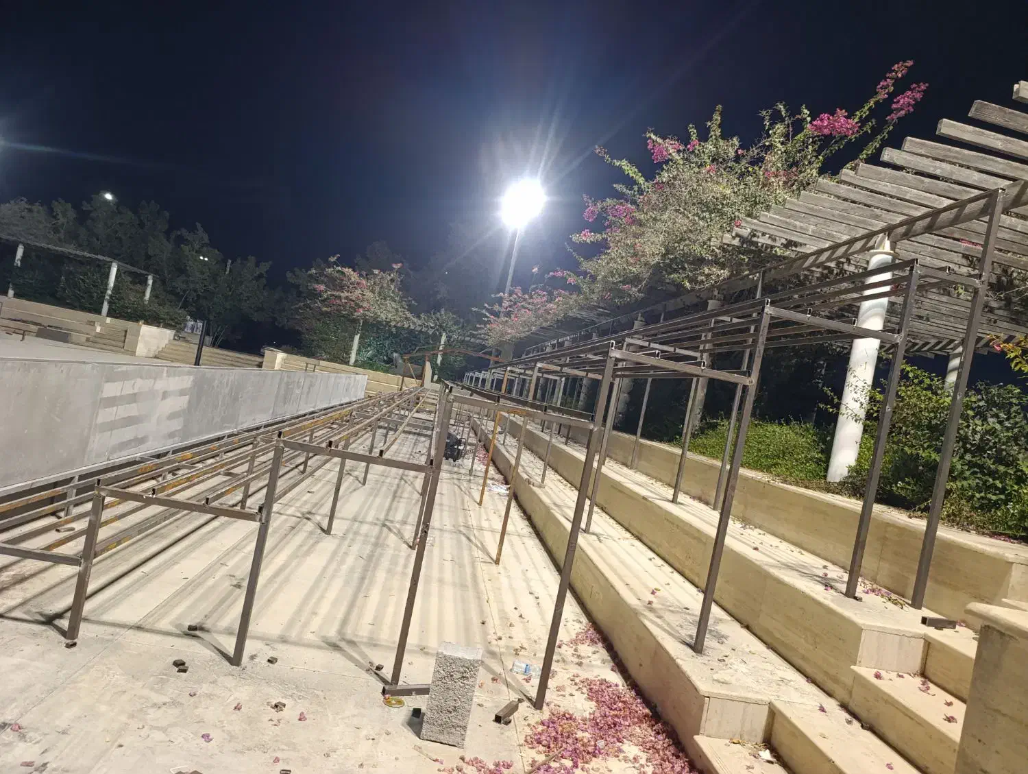 جوشکاری مبتکران|خدمات پیشه و مهارت|کیش, |دیوار