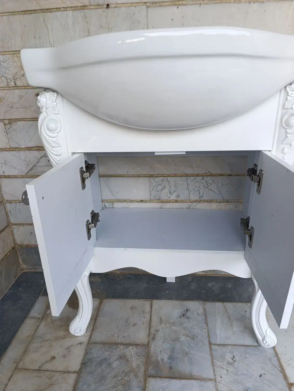 روشویی کابینتی به تعداد زیاد|لوازم سرویس بهداشتی|آق قلا, |دیوار