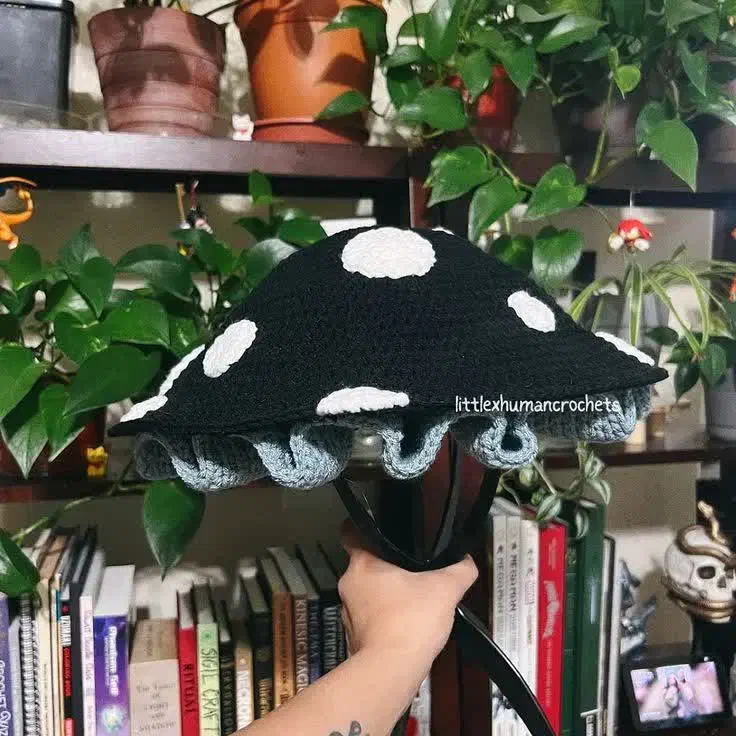 کلاه های بافتنی جذاب و شیک و بامزه|لوازم خیاطی و بافتنی|محمدیه-قزوین, |دیوار