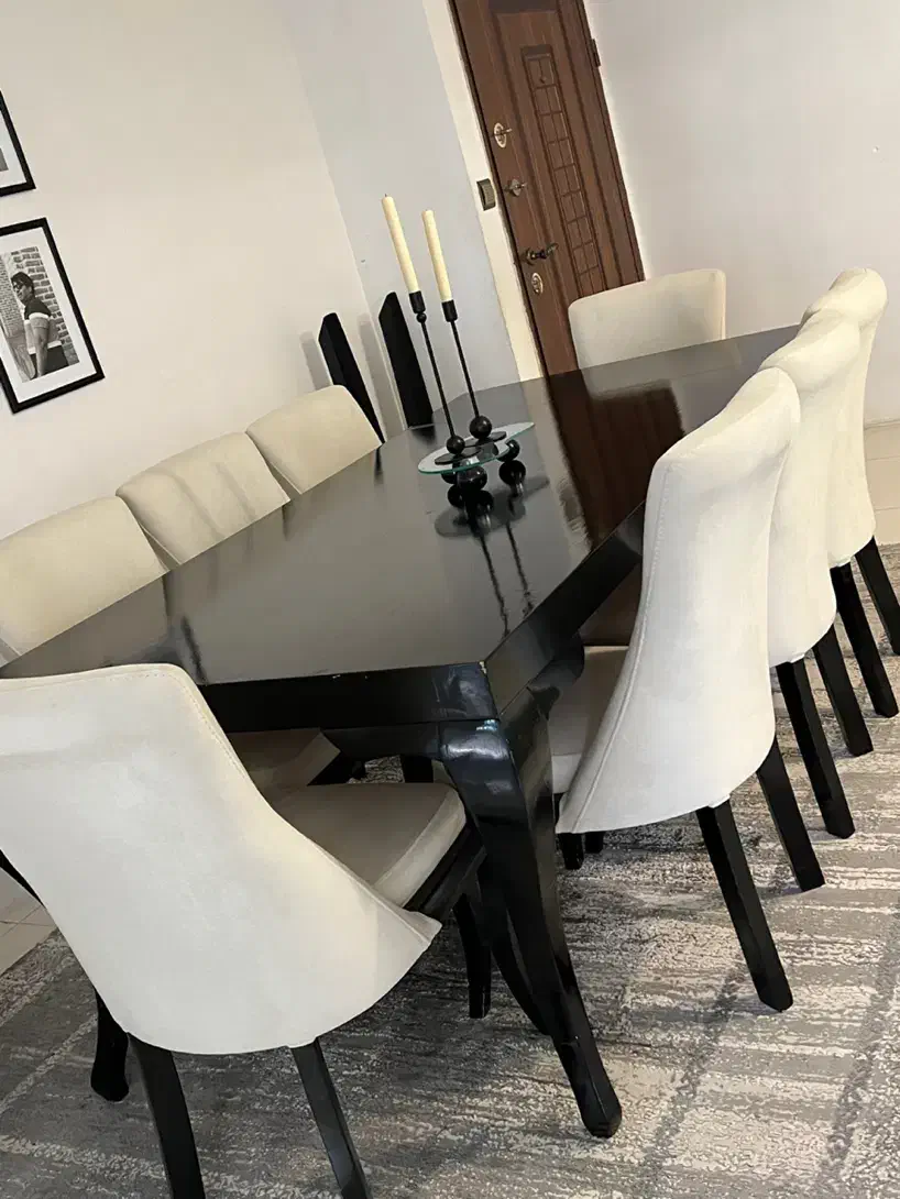 میز نهار خوری ۸ نفره مشکی|میز و صندلی غذاخوری|لاهیجان, کوه بیجار|دیوار