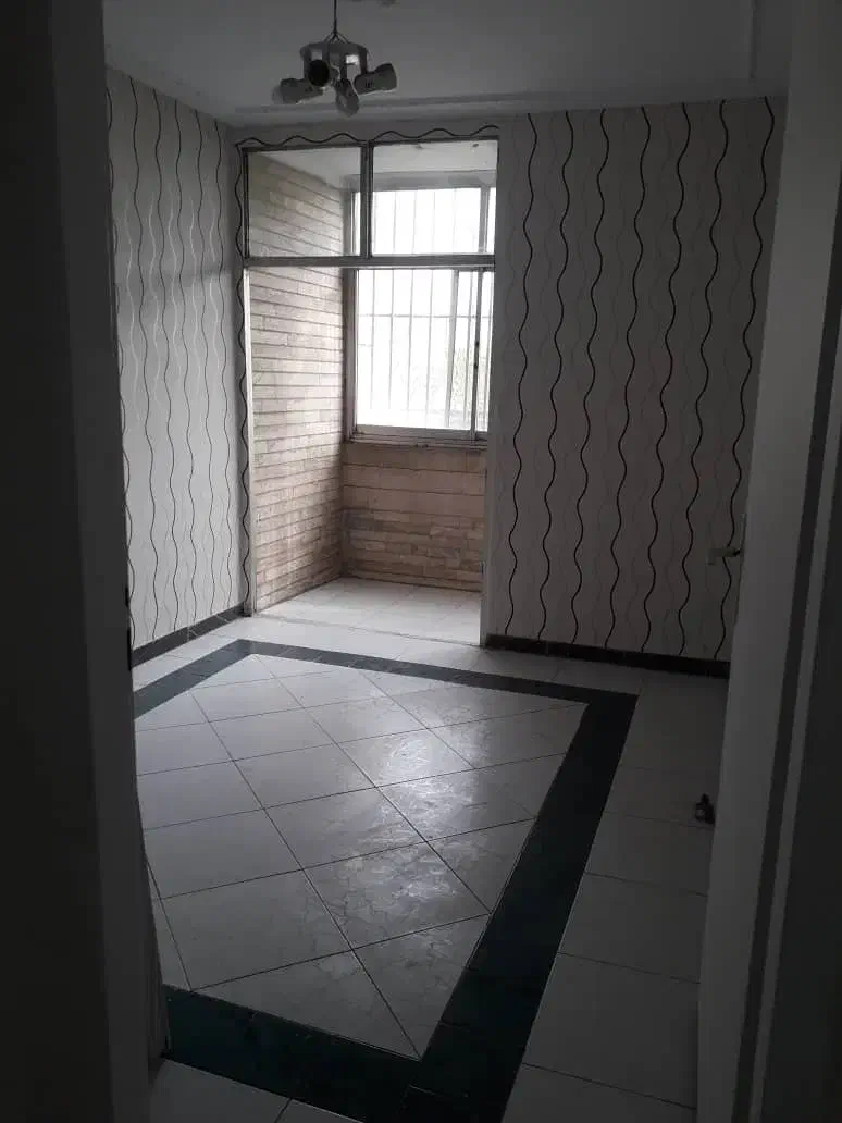 اجاره آپارتمان ۹۰ متری سند اداری و یک  مغازه ۲۰ م