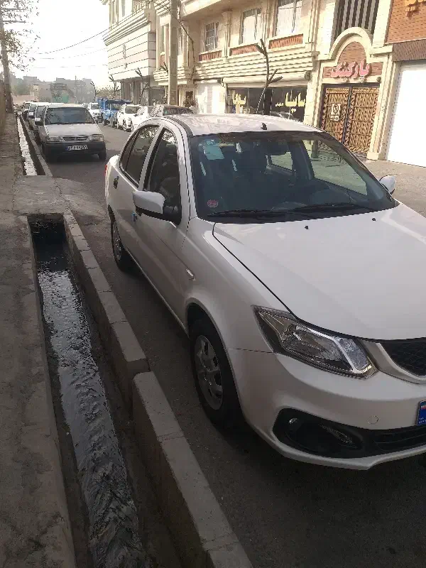 ساینا بدون رنگ درحدصفر۱۴۰۴|خودرو سواری و وانت|قرچک, باقرآباد|دیوار