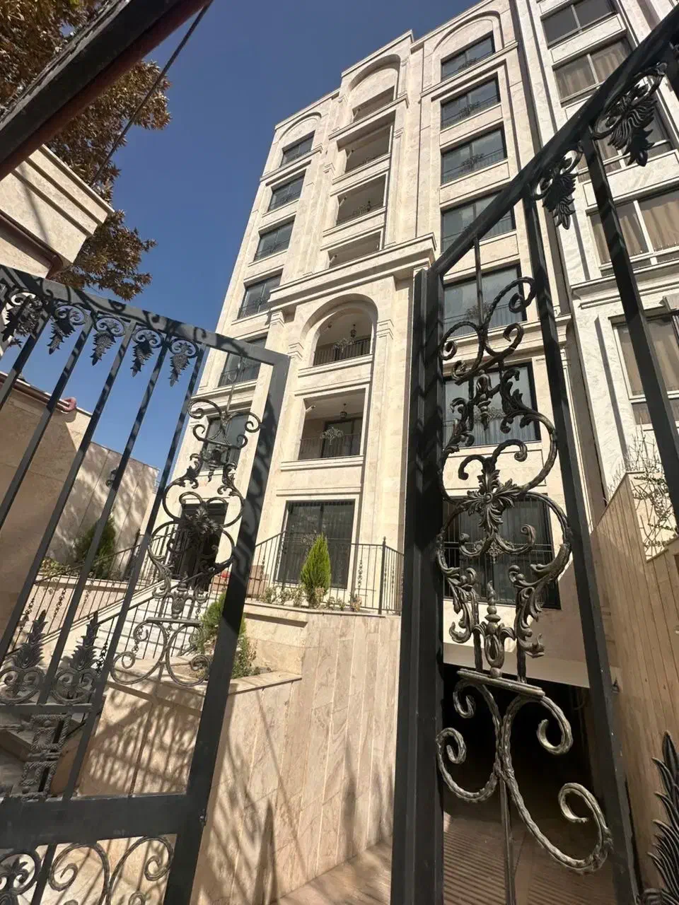 ۱۰۰ متر /صارمی/|فروش آپارتمان|مشهد, هنرستان|دیوار