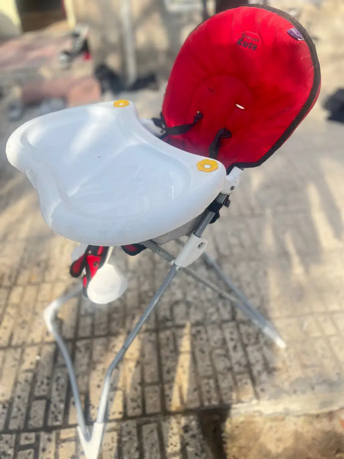 صندلی کودک|تخت و صندلی بچه|اردبیل, |دیوار