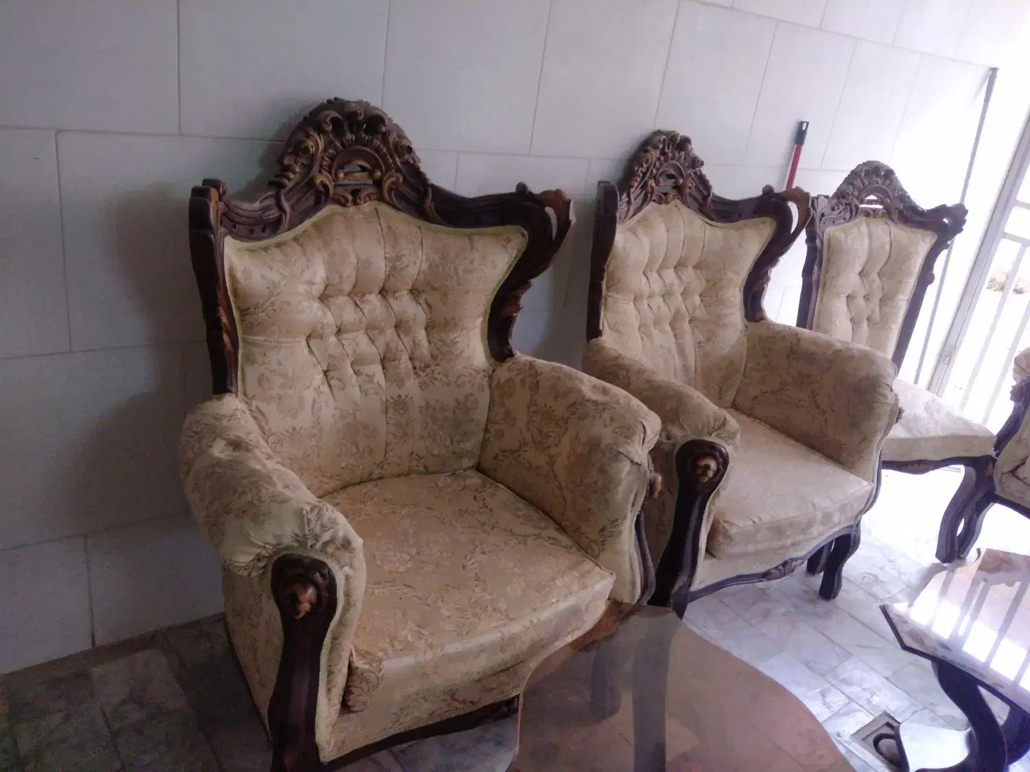 مبلمان سلطنتی|مبلمان خانگی و میز عسلی|یزد, |دیوار