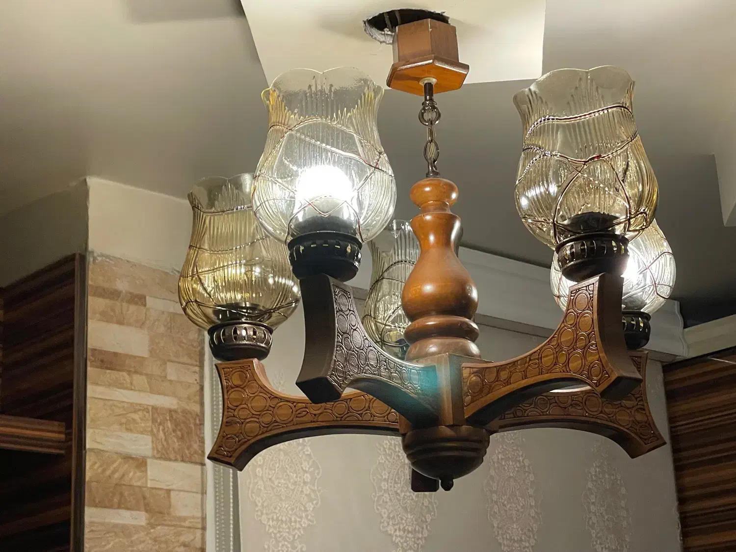 لوستر پنج شعله|لوستر و چراغ آویز|تهران, جنتآباد جنوبی|دیوار