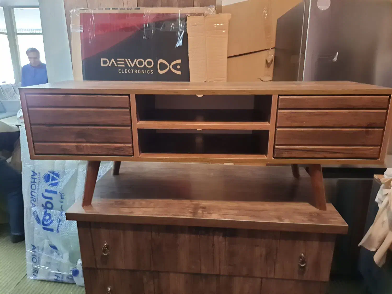 زیر تلویزیونی|میز تلویزیون|کرج, عظیمیه|دیوار