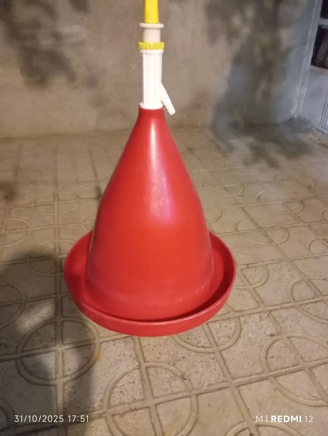 آبخوری اتوماتیک|لوازم جانبی حیوانات|اقلید, |دیوار