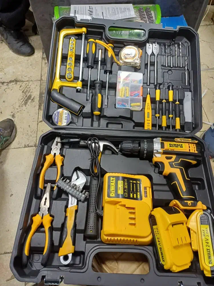 دریل شارژی 24ولت دیوالت|ابزارآلات|آستانه اشرفیه, |دیوار