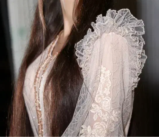 لباس مجلسی|لباس|تهران, هلال احمر|دیوار