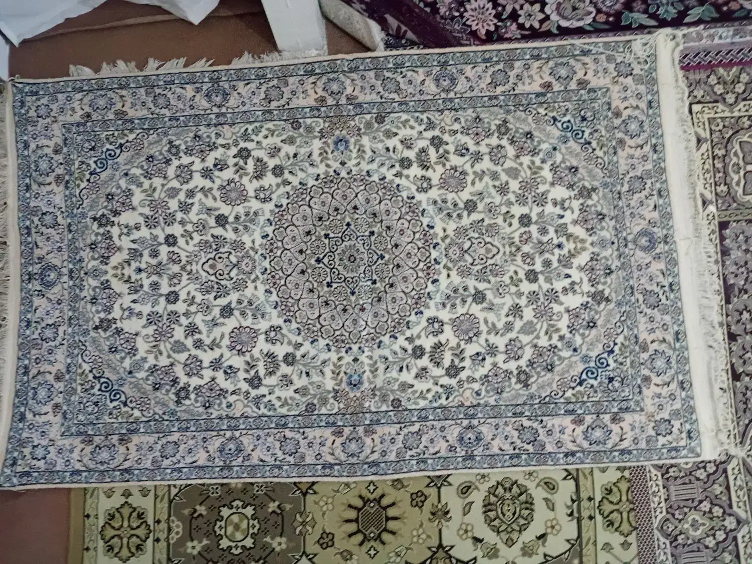 فرش دست بافت|فرش|اصفهان, زوان|دیوار